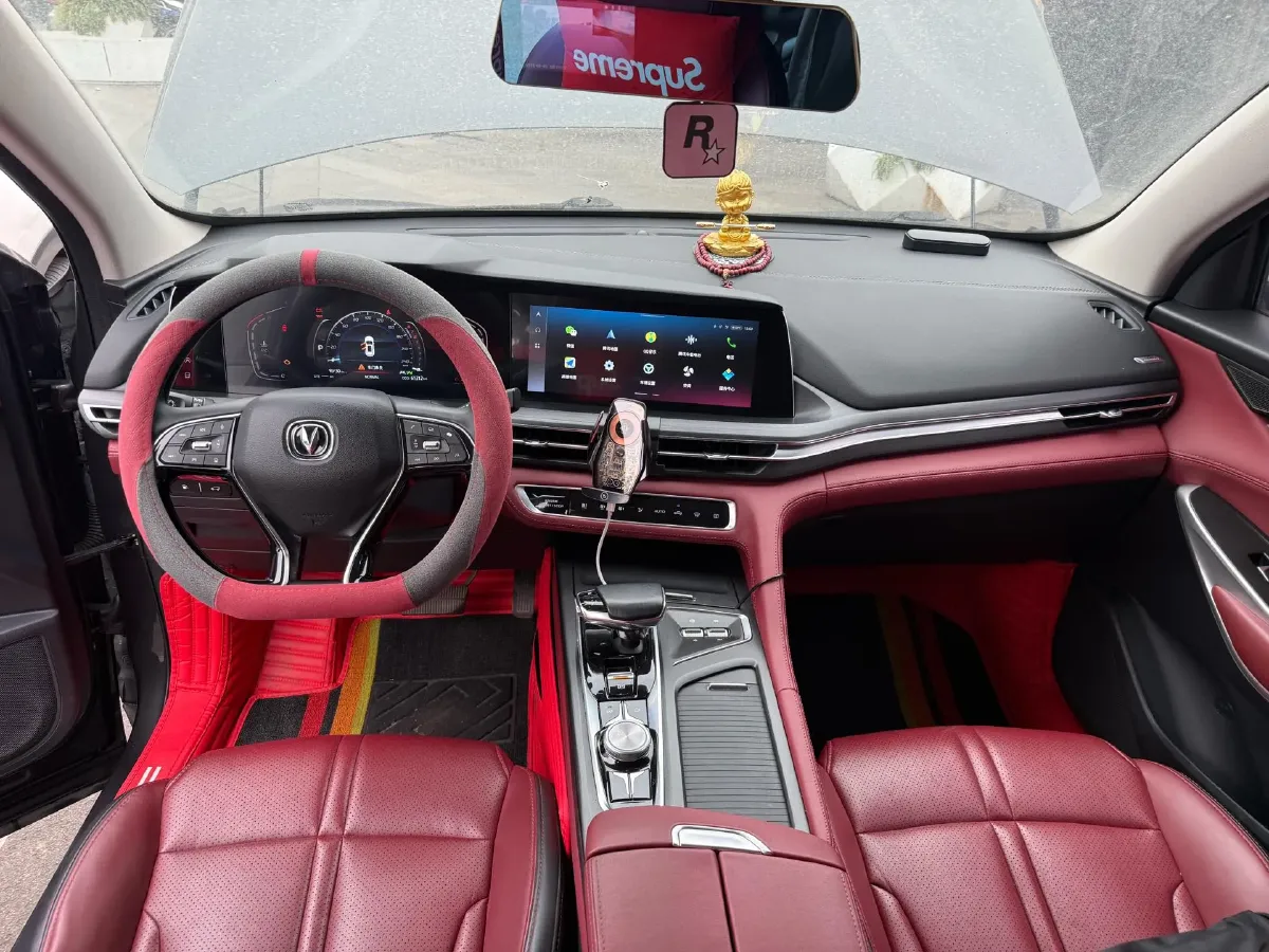 2021 ChangAn CS75 Plus 2.0T 233HP L4 8AT,autocango,china used car exporter,china ev exporter,chinese used car exporter,chinese used ev exporter