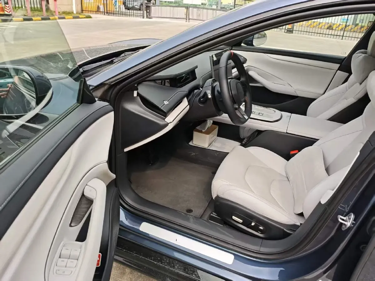 2024 MI SU7 BEV 94.3KWH,autocango,china used car exporter,china ev exporter,chinese used car exporter,chinese used ev exporter