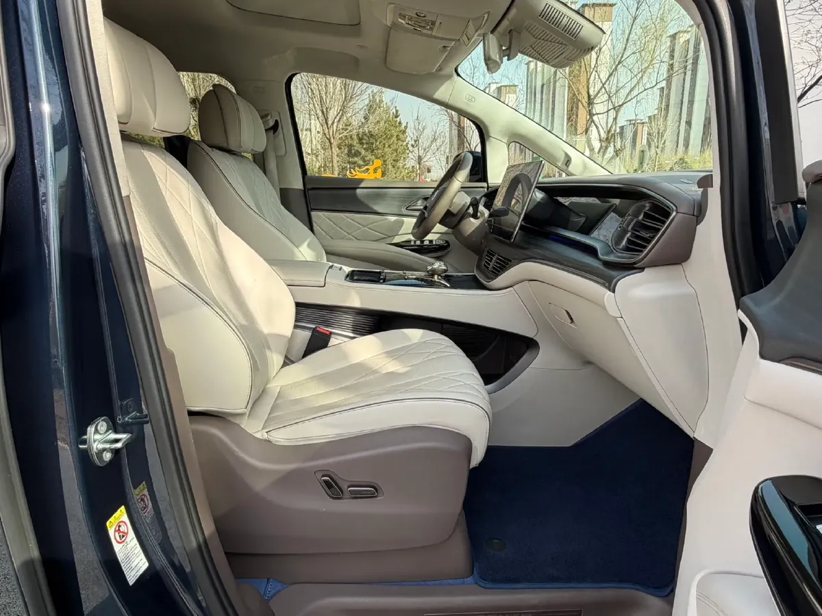 2022 Honda Odyssey 2.0L 146HP L4 E-CVT Hybrid,autocango,china used car exporter,china ev exporter,chinese used car exporter,chinese used ev exporter
