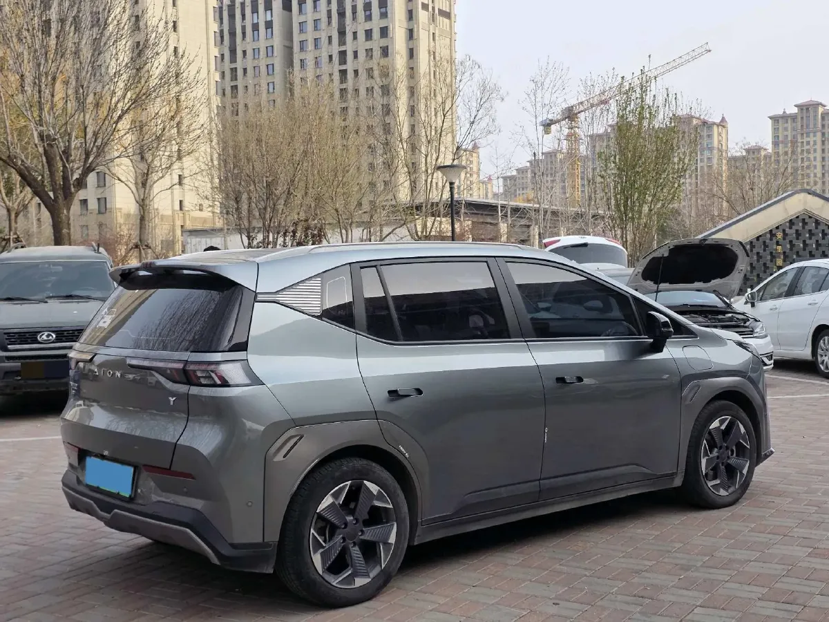 2022 Geely Okavango 1.8T 184HP L4 7DCT,autocango,china used car exporter,china ev exporter,chinese used car exporter,chinese used ev exporter