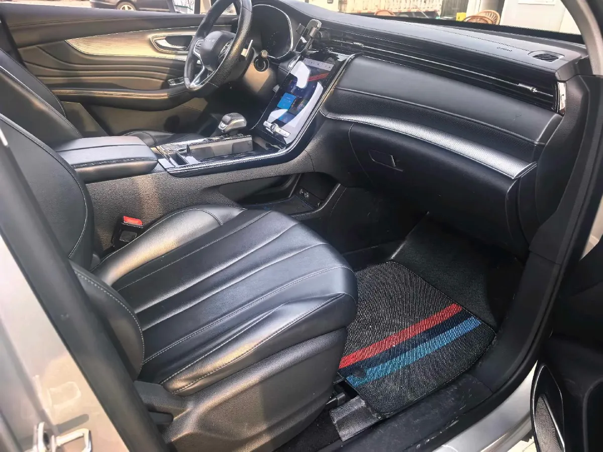 2019 Roewe RX5 MAX 1.5T 173HP L4 6AT,autocango,china used car exporter,china ev exporter,chinese used car exporter,chinese used ev exporter