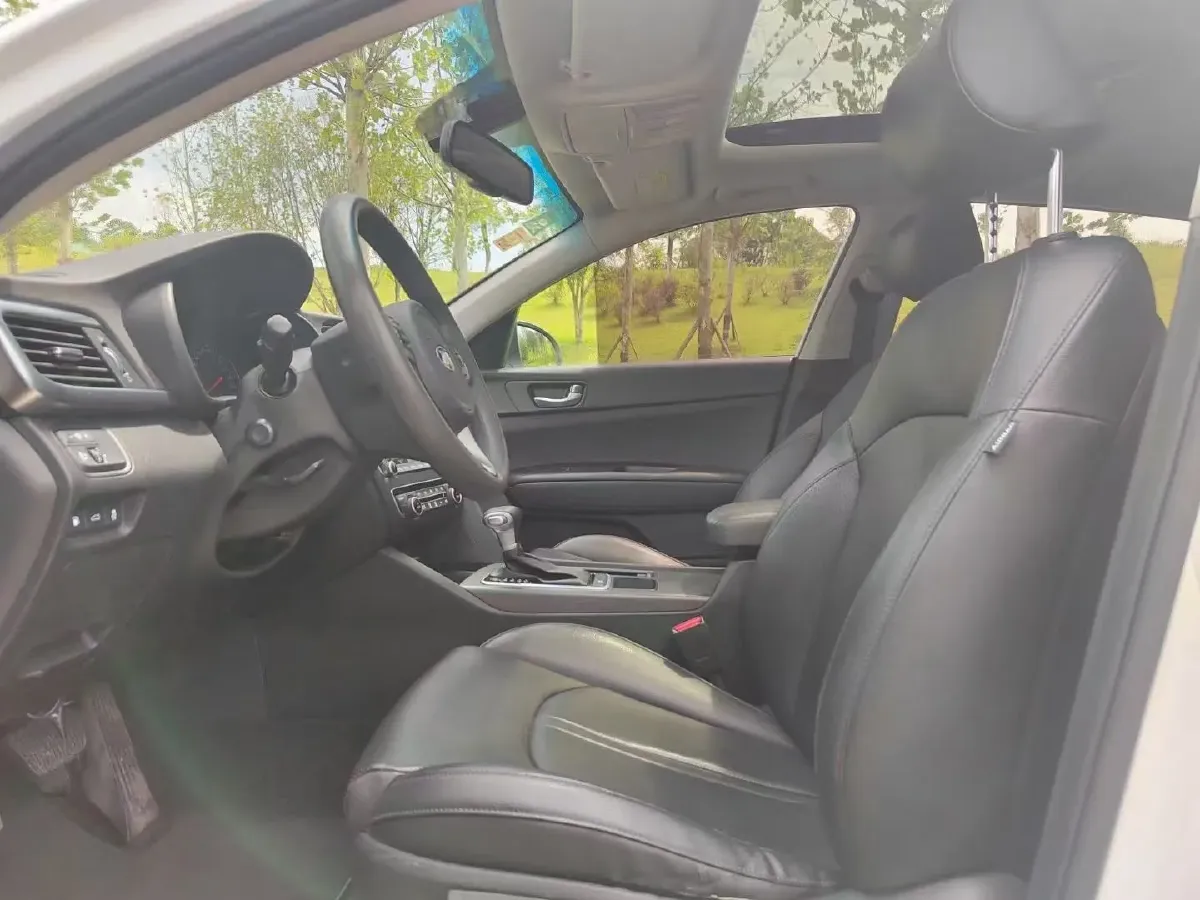 2016 Kia K5 2.0L 156HP L4 6AT Hybrid,autocango,china used car exporter,china ev exporter,chinese used car exporter,chinese used ev exporter