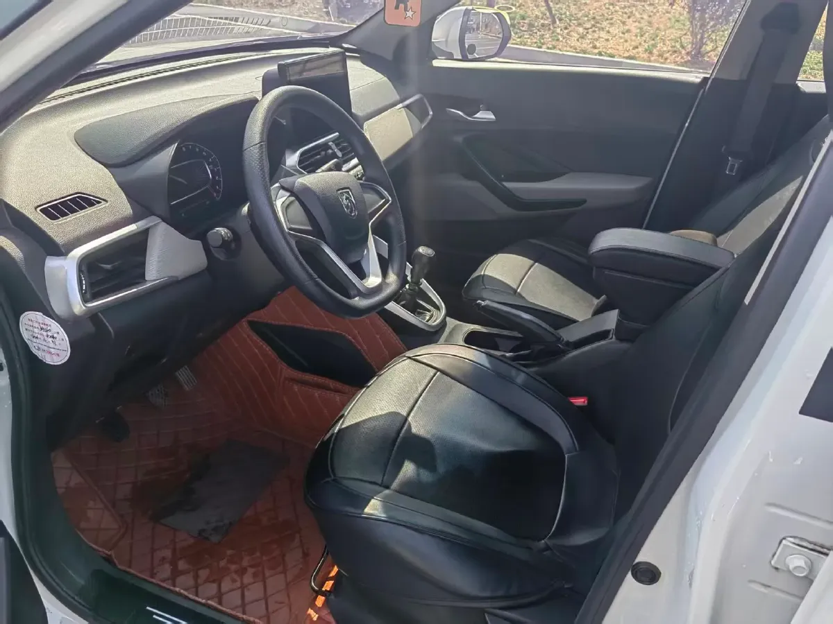 2017 BaoJun 510 1.5L 112HP L4 6MT,autocango,china used car exporter,china ev exporter,chinese used car exporter,chinese used ev exporter