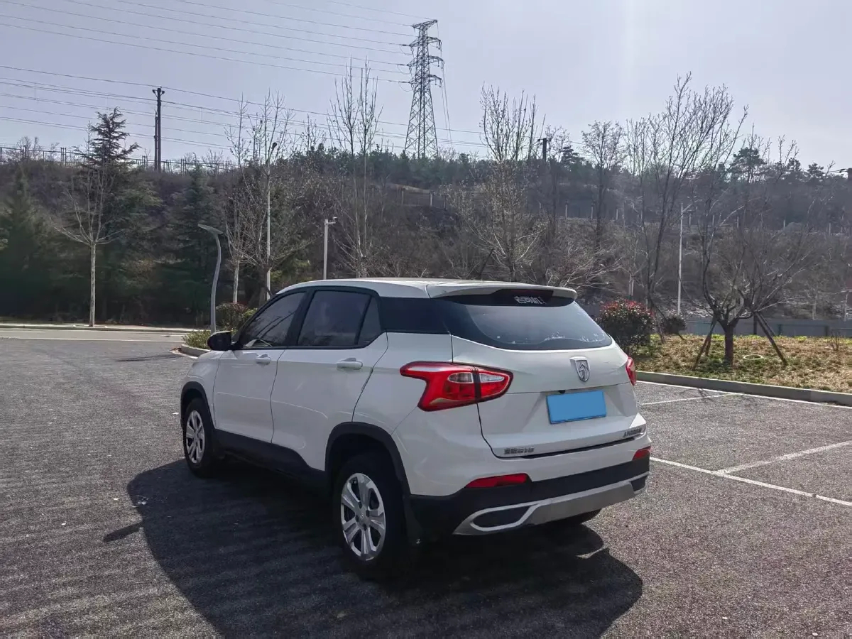 2017 BaoJun 510 1.5L 112HP L4 6MT,autocango,china used car exporter,china ev exporter,chinese used car exporter,chinese used ev exporter