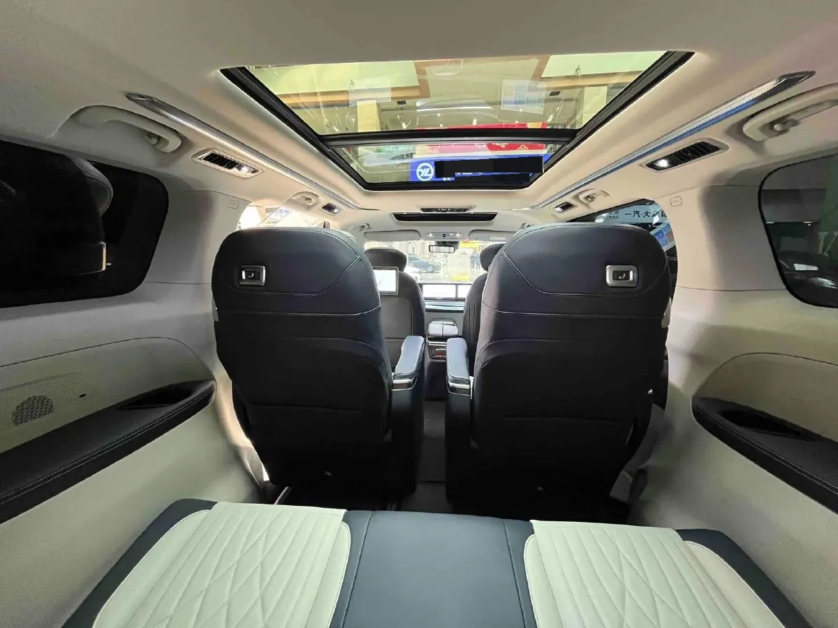 2022 MAXUS G90 2.0T 234HP L4 8AT,autocango,china used car exporter,china ev exporter,chinese used car exporter,chinese used ev exporter