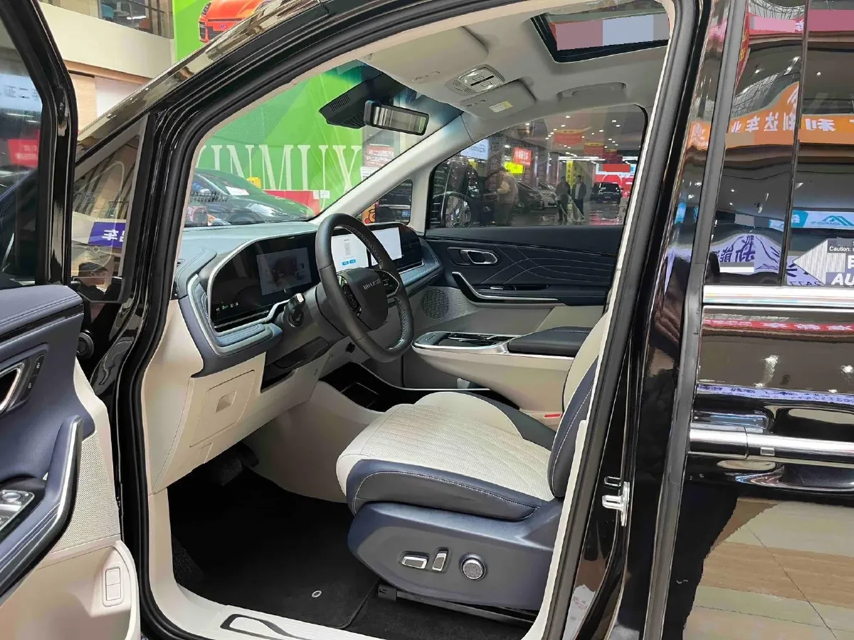 2022 MAXUS G90 2.0T 234HP L4 8AT,autocango,china used car exporter,china ev exporter,chinese used car exporter,chinese used ev exporter