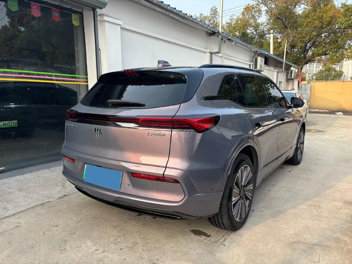 2023 Buick Larcosse 2.0T 237HP L4 9AT,autocango,china used car exporter,china ev exporter,chinese used car exporter,chinese used ev exporter