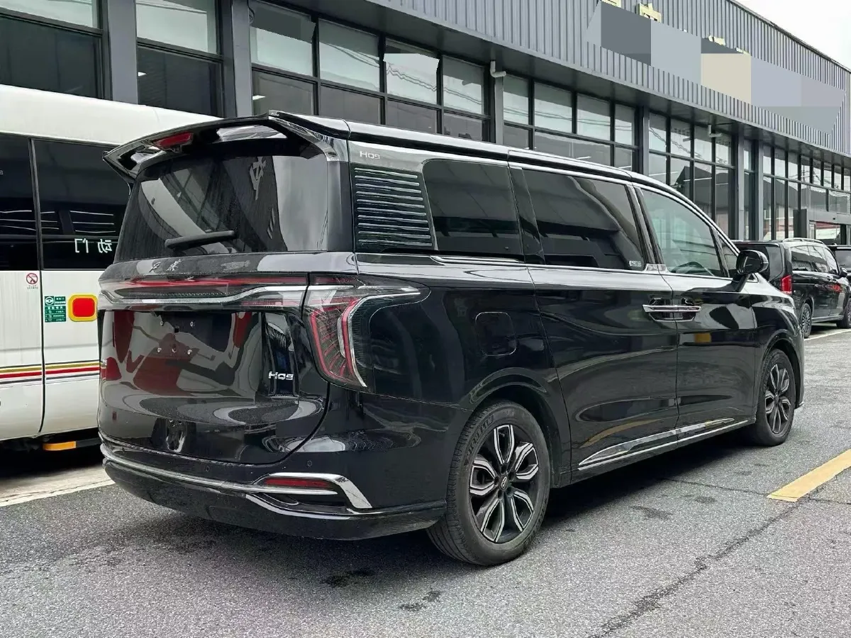 2023 HongQi HQ9 2.0T 252HP L4 8AT,autocango,china used car exporter,china ev exporter,chinese used car exporter,chinese used ev exporter