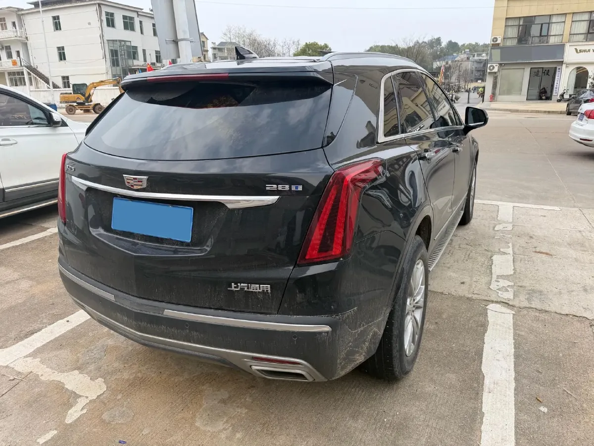 2023 Cadillac XT5 2.0T 237HP L4 9AT,autocango,china used car exporter,china ev exporter,chinese used car exporter,chinese used ev exporter