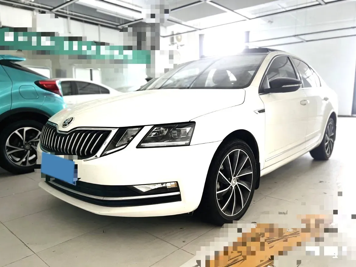 2019 Skoda Octavia 1.4T 150HP L4 7DCT,autocango,china used car exporter,china ev exporter,chinese used car exporter,chinese used ev exporter