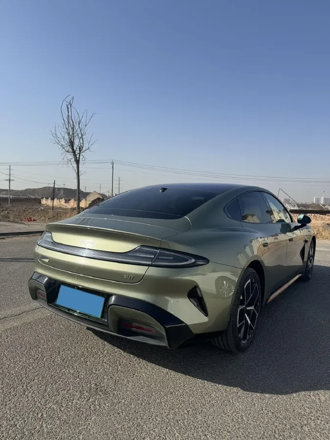 2024 MI SU7 BEV 73.6KWH,autocango,china used car exporter,china ev exporter,chinese used car exporter,chinese used ev exporter