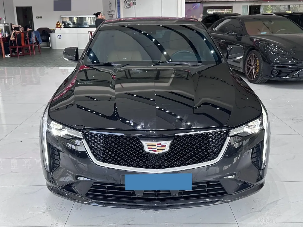 2022 Cadillac CT4 2.0T 237HP L4 8AT,autocango,china used car exporter,china ev exporter,chinese used car exporter,chinese used ev exporter