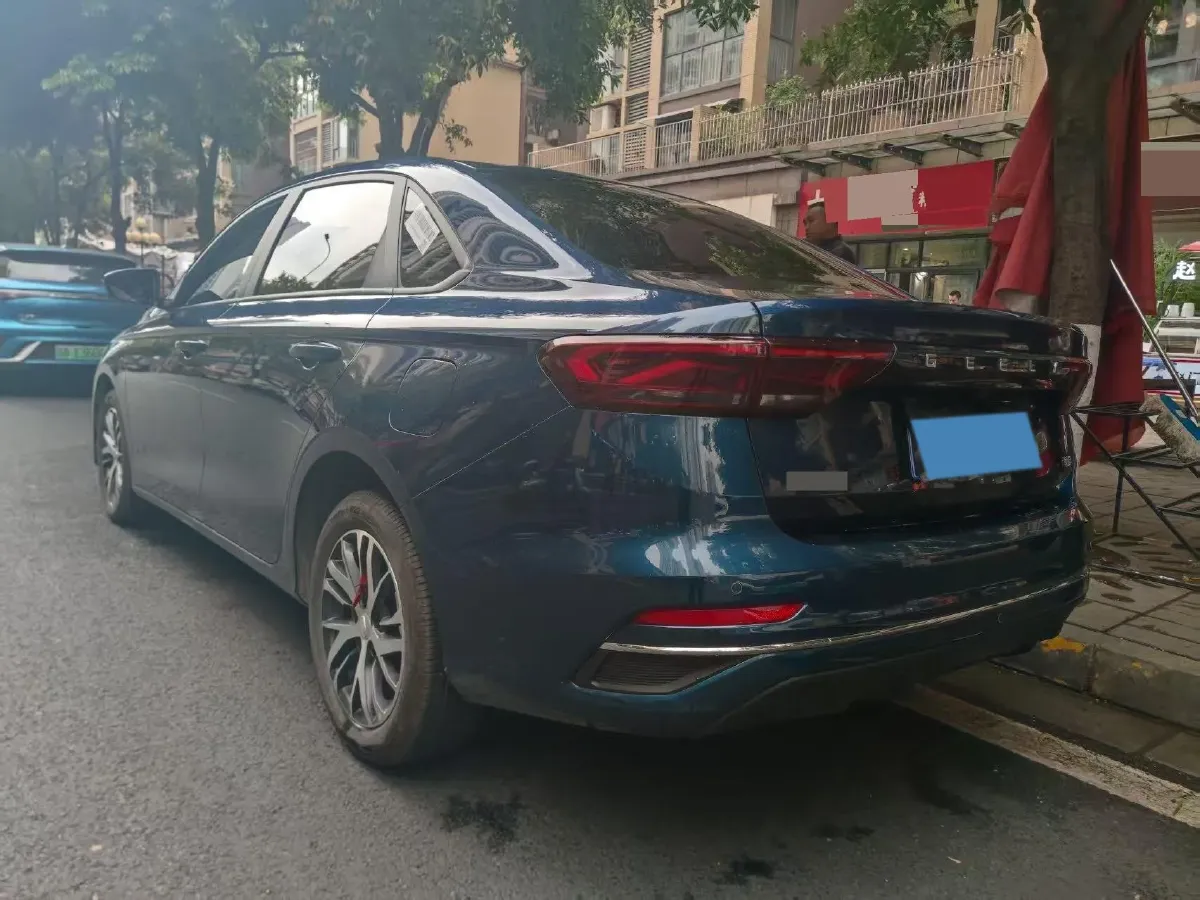 2026 Geely Emgrand 1.5L 120HP L4 5MT,autocango,china used car exporter,china ev exporter,chinese used car exporter,chinese used ev exporter