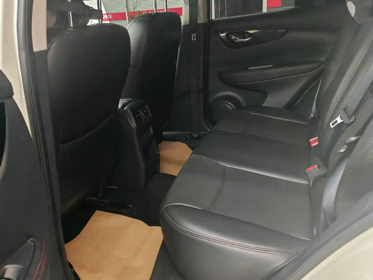 2021 Nissan Qashqai 2.0L 151HP L4 CVT,autocango,china used car exporter,china ev exporter,chinese used car exporter,chinese used ev exporter