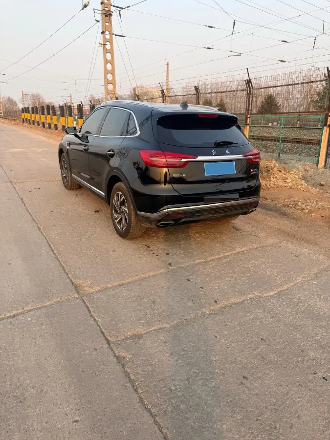 2022 HongQi HS5 2.0T 224HP L4 6AT,autocango,china used car exporter,china ev exporter,chinese used car exporter,chinese used ev exporter