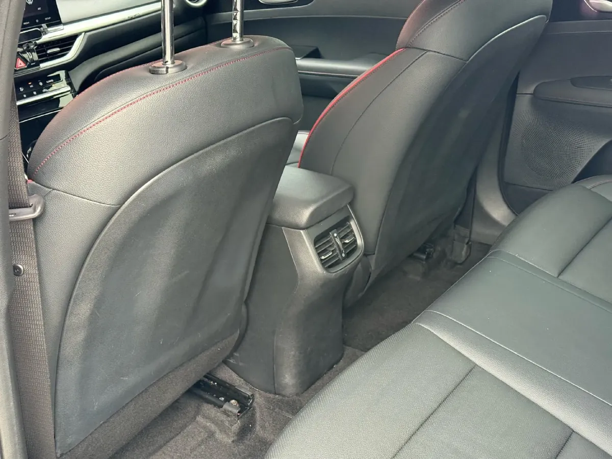 2021 Kia K3 1.4T 130HP L4 7DCT,autocango,china used car exporter,china ev exporter,chinese used car exporter,chinese used ev exporter