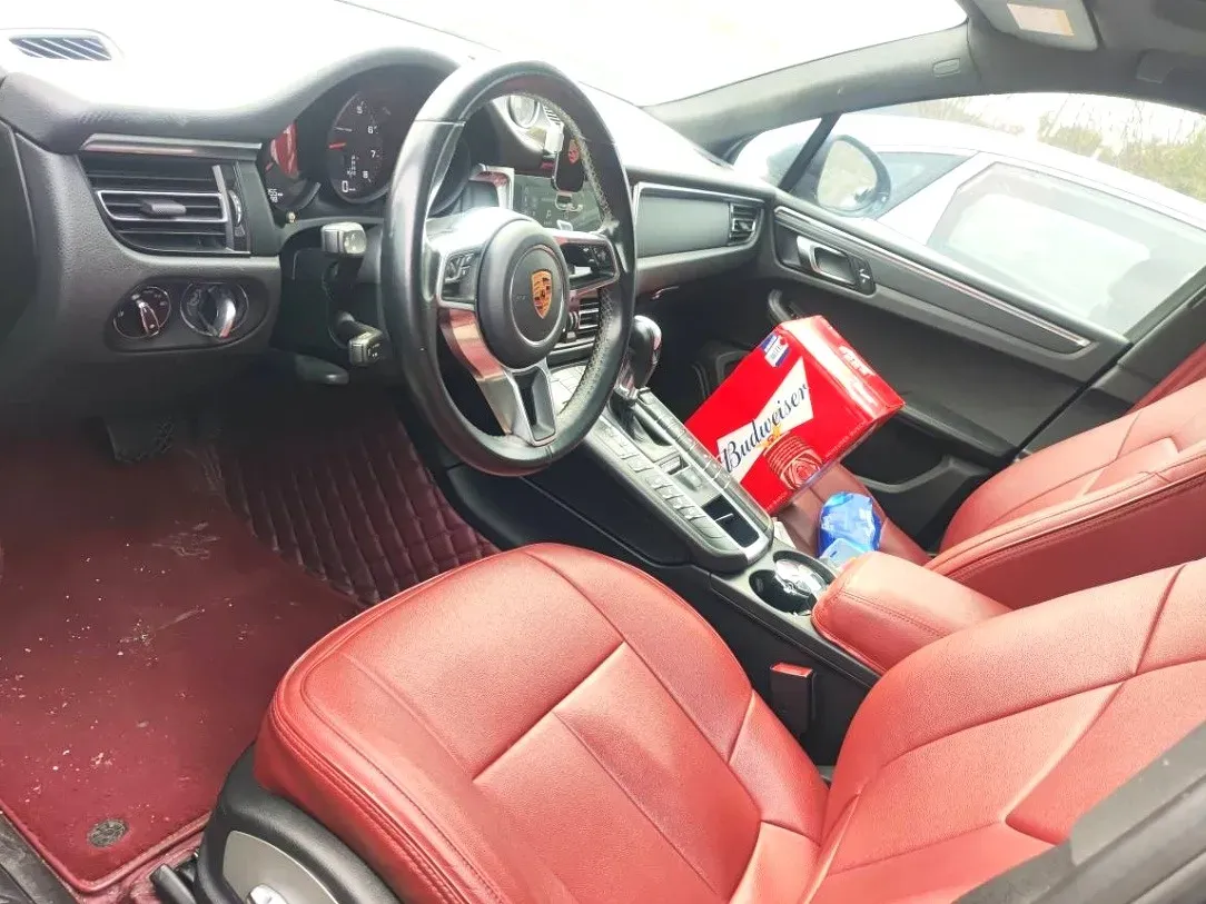 2018 Porsche Macan 2.0T 252HP L4 7DCT,autocango,china used car exporter,china ev exporter,chinese used car exporter,chinese used ev exporter