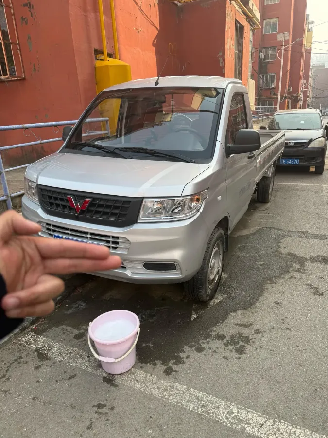 2019 WuLing RongGuang New Truck 1.5L 107HP L4 5MT,autocango,china used car exporter,china ev exporter,chinese used car exporter,chinese used ev exporter