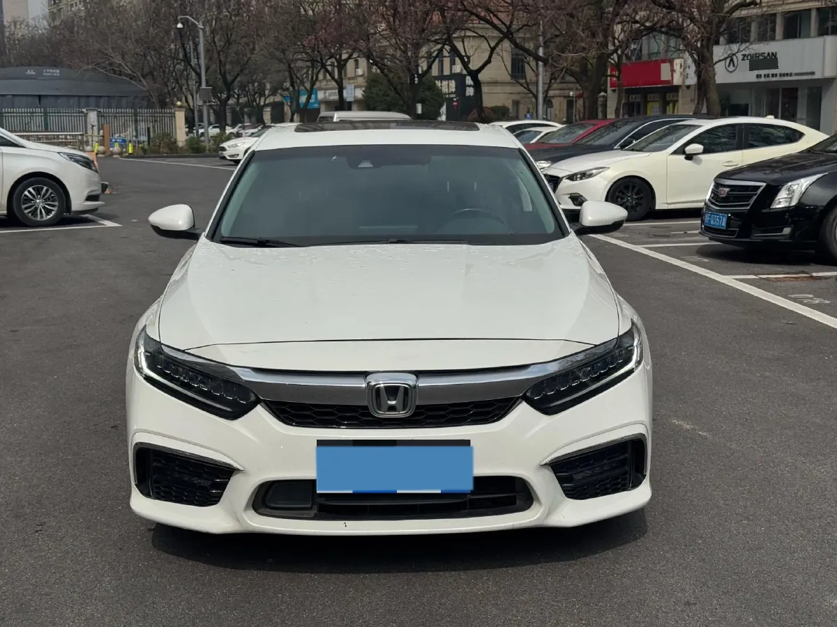 2019 Honda Inspire 2.0L 146HP L4 E-CVT Hybrid,autocango,china used car exporter,china ev exporter,chinese used car exporter,chinese used ev exporter