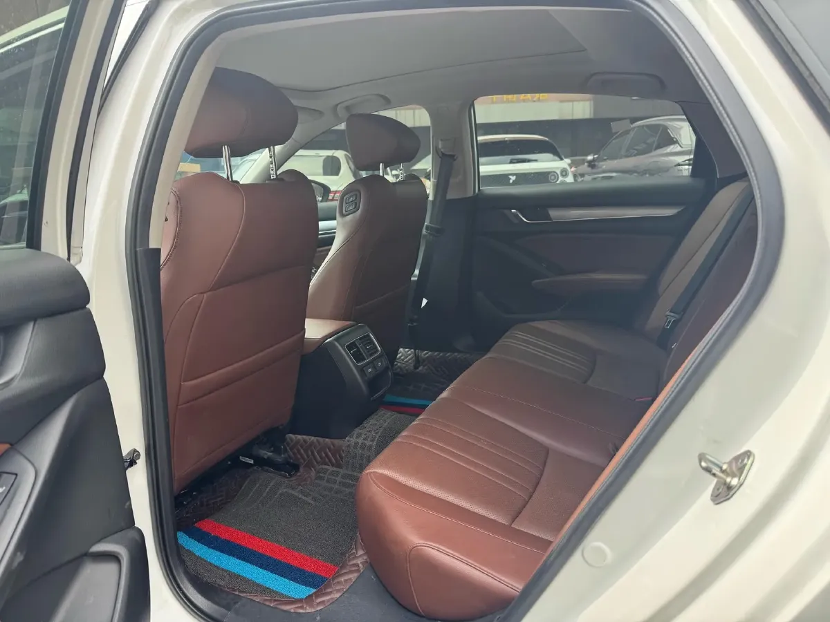 2019 Honda Inspire 2.0L 146HP L4 E-CVT Hybrid,autocango,china used car exporter,china ev exporter,chinese used car exporter,chinese used ev exporter