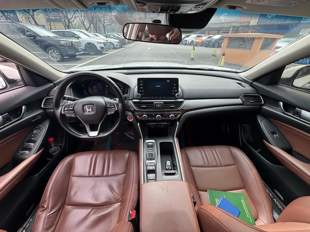 2019 Honda Inspire 2.0L 146HP L4 E-CVT Hybrid,autocango,china used car exporter,china ev exporter,chinese used car exporter,chinese used ev exporter
