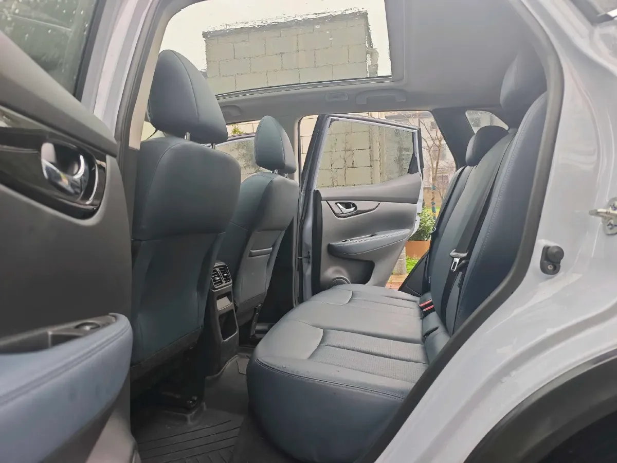 2025 Nissan Qashqai 2.0L 151HP L4 CVT,autocango,china used car exporter,china ev exporter,chinese used car exporter,chinese used ev exporter