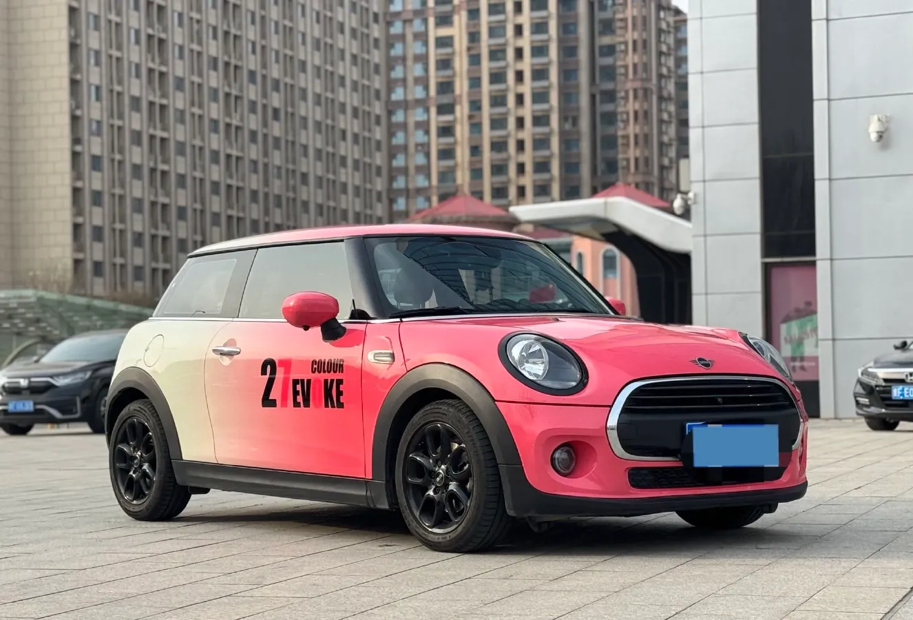 2021 MINI MINI 1.5T 102HP L3 7DCT,autocango,china used car exporter,china ev exporter,chinese used car exporter,chinese used ev exporter