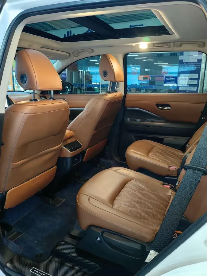 2024 Nissan Pathfinder 2.0T 252HP L4 9AT,autocango,china used car exporter,china ev exporter,chinese used car exporter,chinese used ev exporter