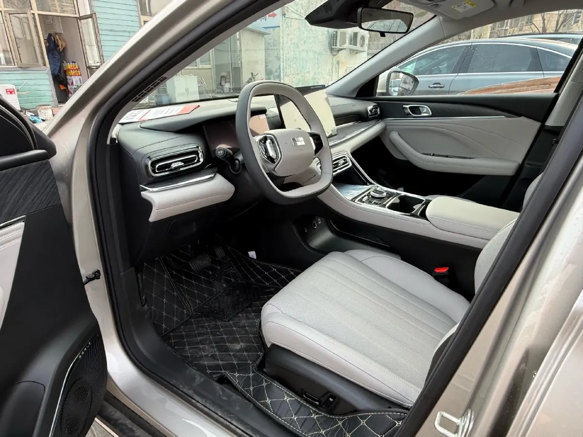 2025 Geely Galaxy A7 1.5L 112HP L4 1DHT PHEV,autocango,china used car exporter,china ev exporter,chinese used car exporter,chinese used ev exporter