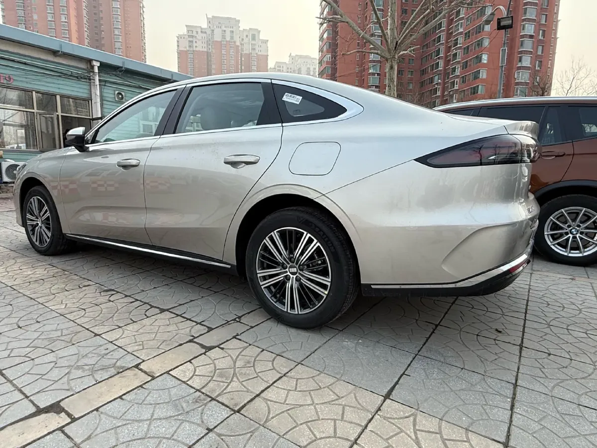 2025 Geely Galaxy A7 1.5L 112HP L4 1DHT PHEV,autocango,china used car exporter,china ev exporter,chinese used car exporter,chinese used ev exporter