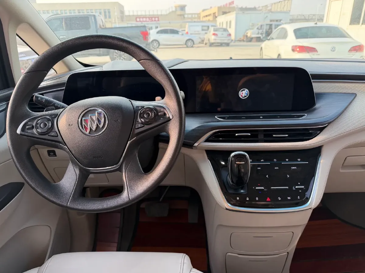 2022 Buick GL8 2.0T 237HP L4 9AT,autocango,china used car exporter,china ev exporter,chinese used car exporter,chinese used ev exporter