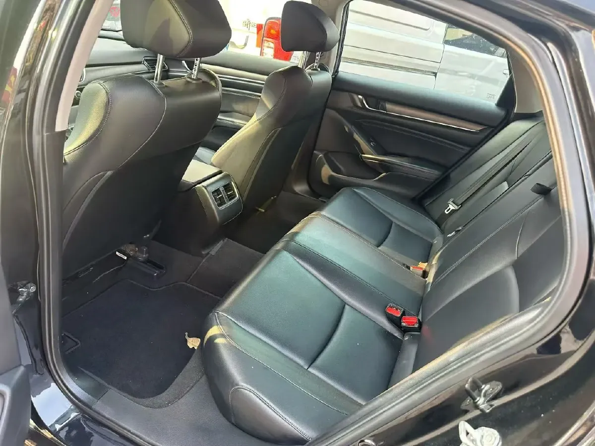 2018 Honda Accord 1.5T 177HP L4 CVT,autocango,china used car exporter,china ev exporter,chinese used car exporter,chinese used ev exporter