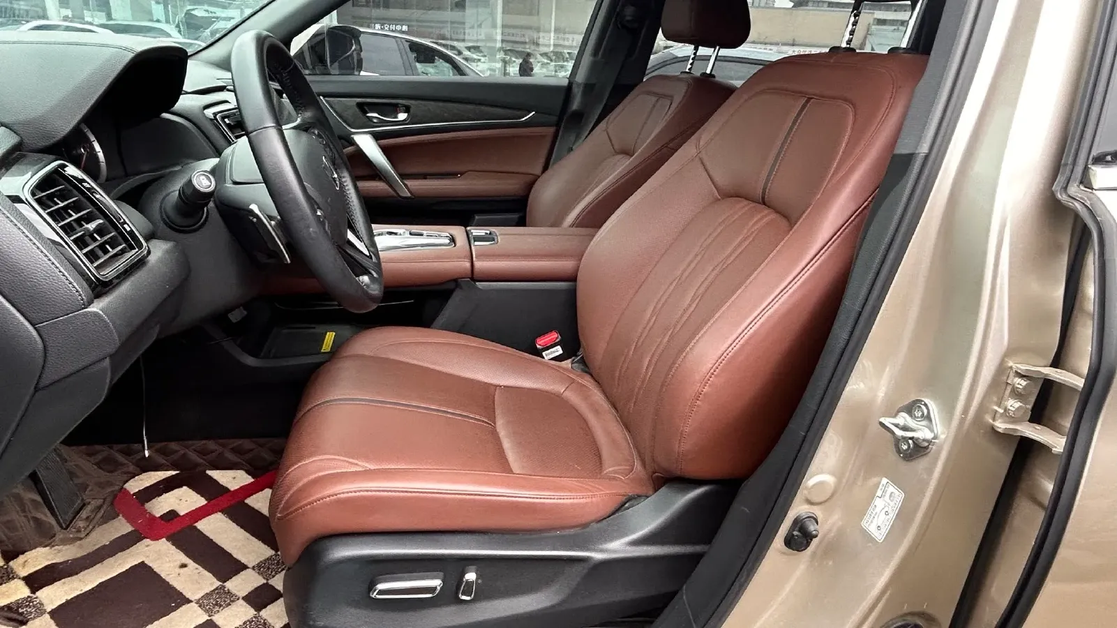 2020 Honda UR-V 2.0T 272HP L4 9AT,autocango,china used car exporter,china ev exporter,chinese used car exporter,chinese used ev exporter