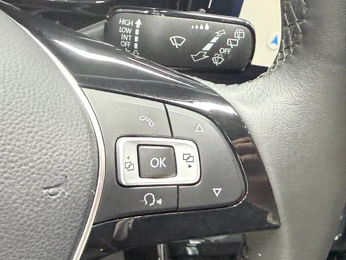 2021 Jetta VS7 1.4T 150HP L4 6AT,autocango,china used car exporter,china ev exporter,chinese used car exporter,chinese used ev exporter