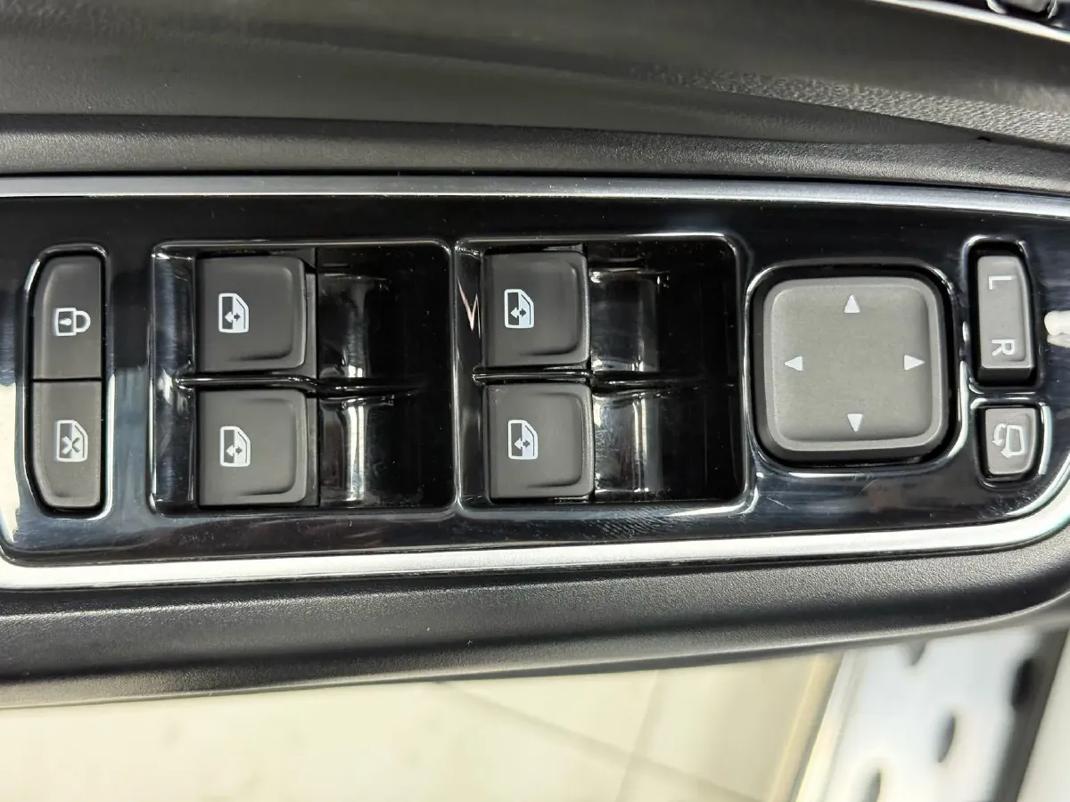 2021 Jetta VS7 1.4T 150HP L4 6AT,autocango,china used car exporter,china ev exporter,chinese used car exporter,chinese used ev exporter