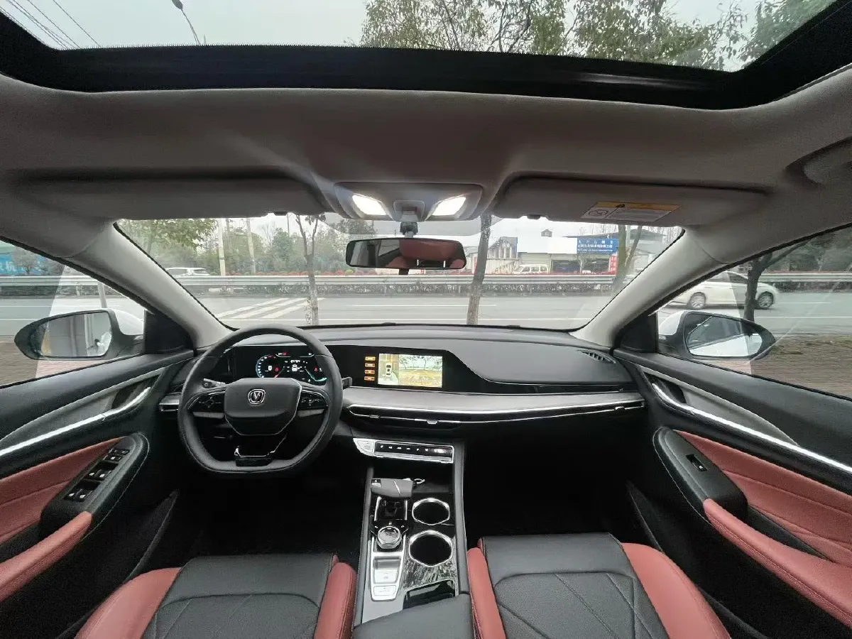 2024 ChangAn Eado 1.4T 160HP L4 7DCT,autocango,china used car exporter,china ev exporter,chinese used car exporter,chinese used ev exporter