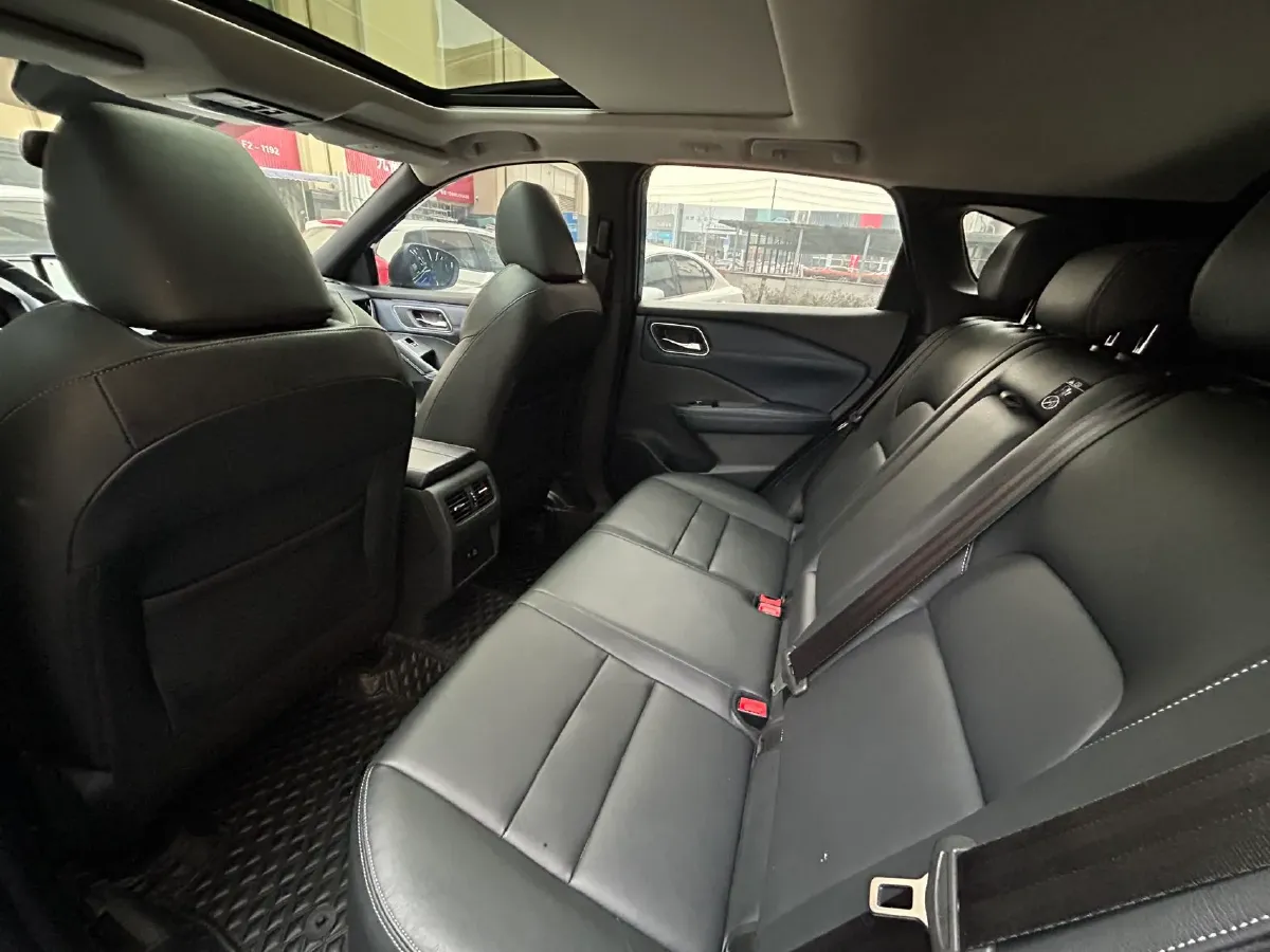 2023 Nissan Qashqai 1.3T 158HP L4 CVT,autocango,china used car exporter,china ev exporter,chinese used car exporter,chinese used ev exporter