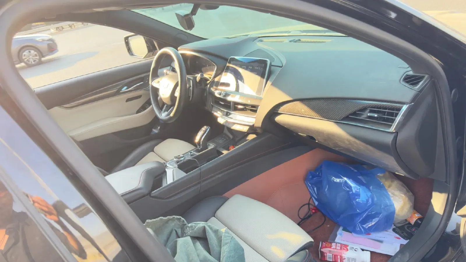 2021 Cadillac CT5 2.0T 237HP L4 10AT,autocango,china used car exporter,china ev exporter,chinese used car exporter,chinese used ev exporter