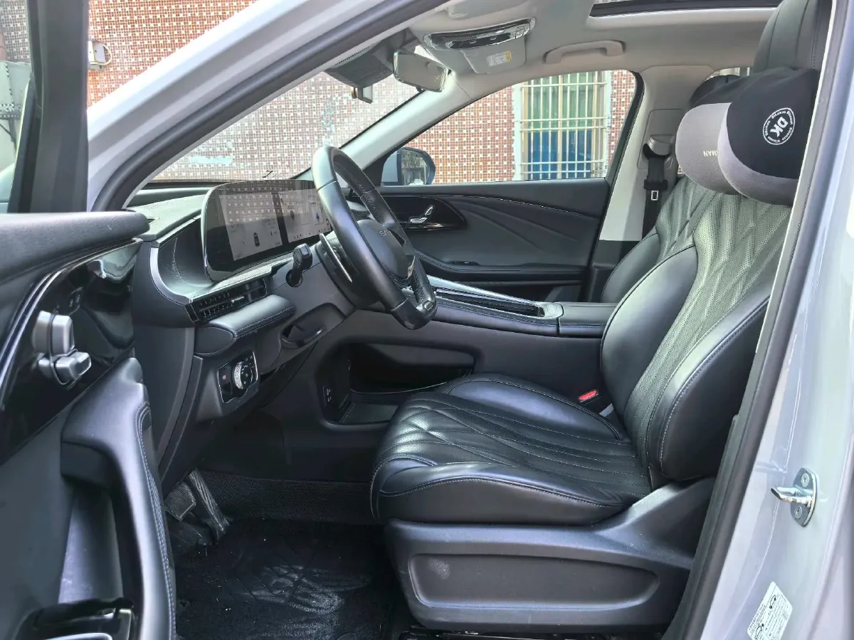 2023 Exceed RX 2.0T 261HP L4 7DCT,autocango,china used car exporter,china ev exporter,chinese used car exporter,chinese used ev exporter