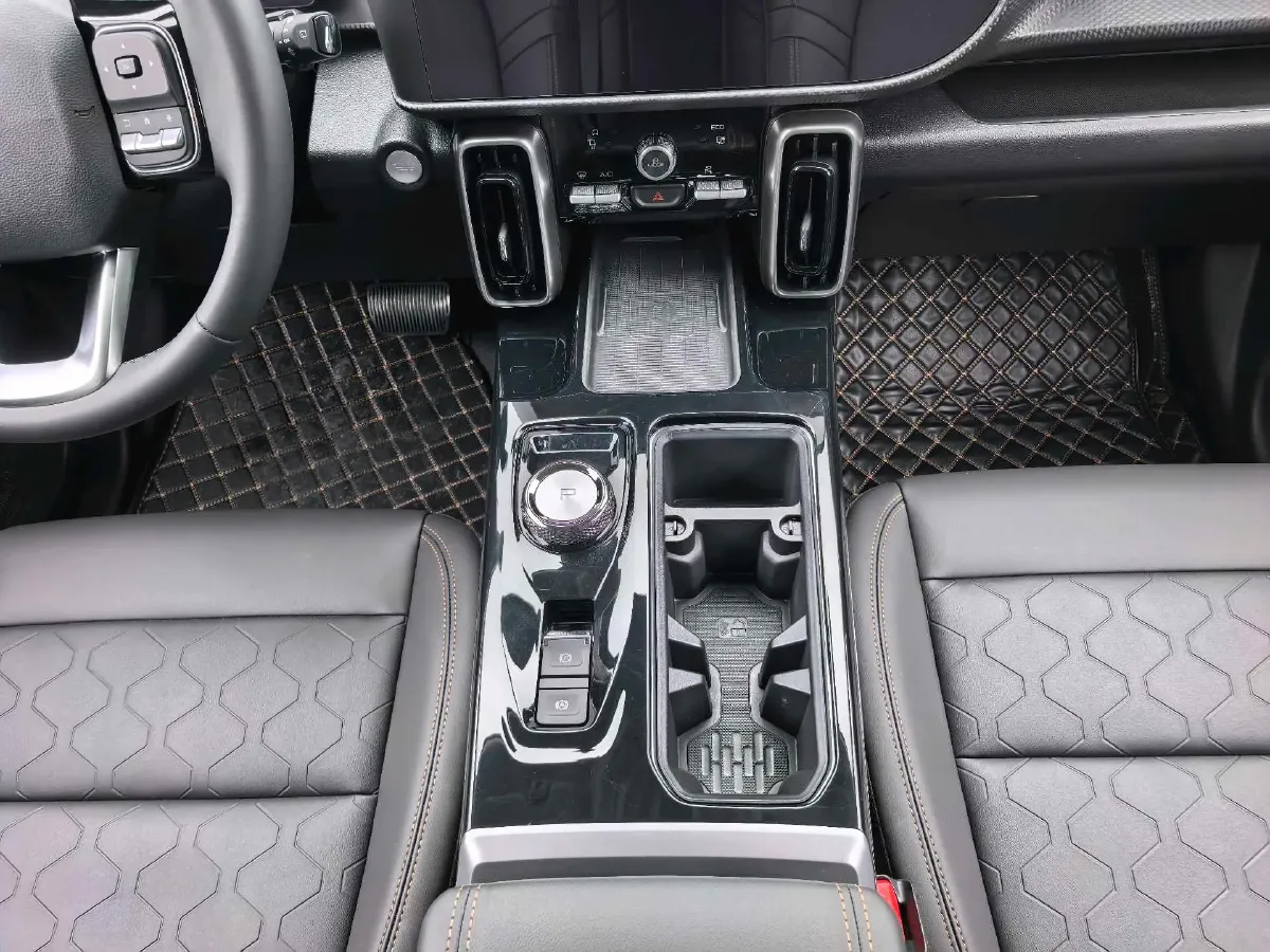 2022 Haval Dargo 1.5T 184HP L4 7DCT,autocango,china used car exporter,china ev exporter,chinese used car exporter,chinese used ev exporter