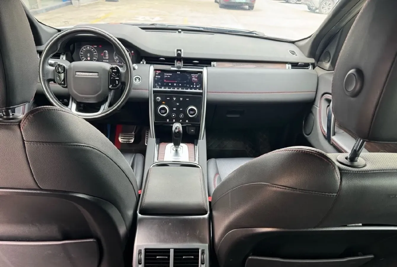 2020 Land Rover Discovery Sport 2.0T 249HP L4 9AT,autocango,china used car exporter,china ev exporter,chinese used car exporter,chinese used ev exporter