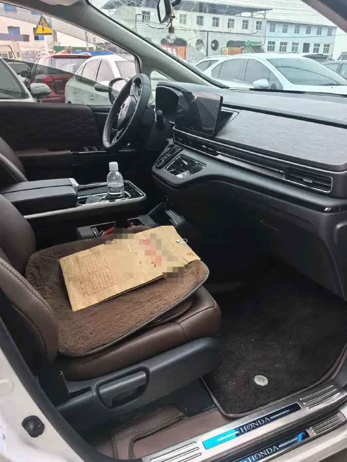 2024 Honda Odyssey 2.0L 146HP L4 E-CVT Hybrid,autocango,china used car exporter,china ev exporter,chinese used car exporter,chinese used ev exporter