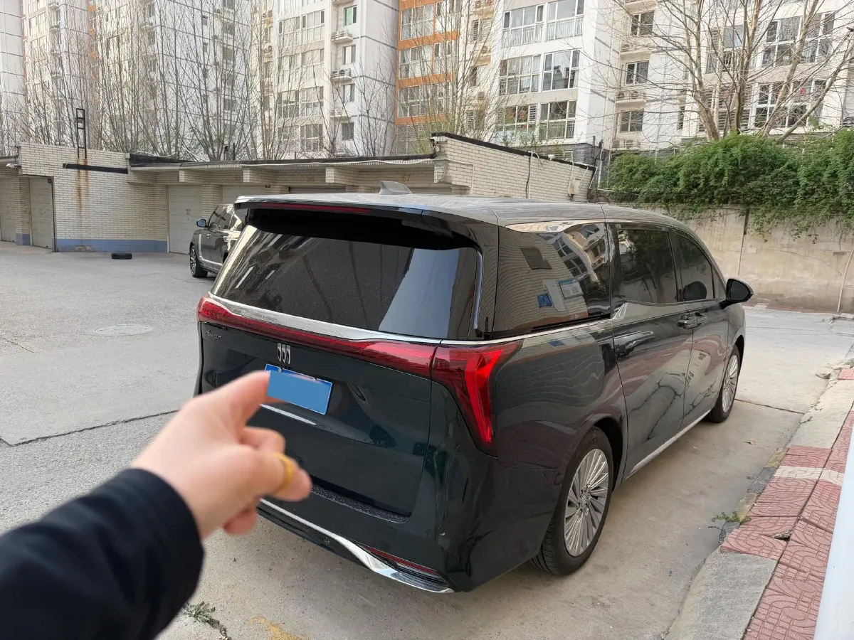 2023 Buick Century 2.0T 237HP L4 9AT,autocango,china used car exporter,china ev exporter,chinese used car exporter,chinese used ev exporter