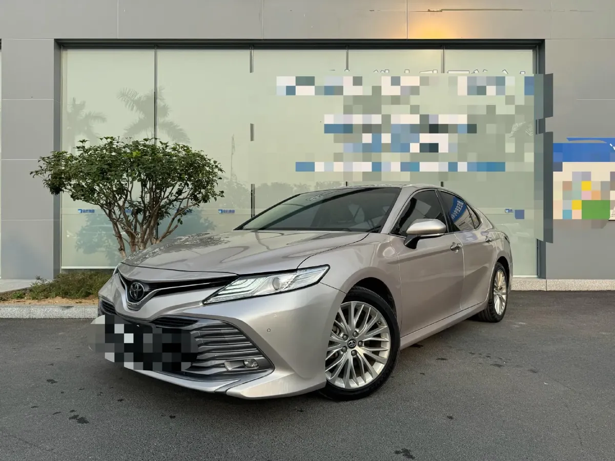 2019 Toyota Camry 2.5L 209HP L4 8AT,autocango,china used car exporter,china ev exporter,chinese used car exporter,chinese used ev exporter