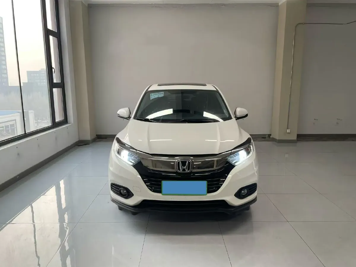 2022 Honda Vezel 1.5L 131HP L4 CVT,autocango,china used car exporter,china ev exporter,chinese used car exporter,chinese used ev exporter