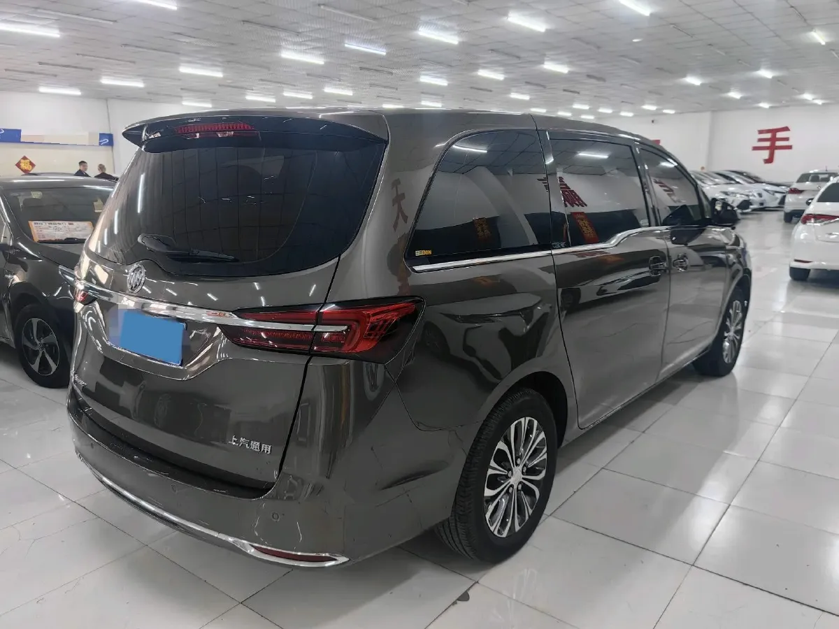 2021 Buick GL8 2.0T 237HP L4 9AT,autocango,china used car exporter,china ev exporter,chinese used car exporter,chinese used ev exporter