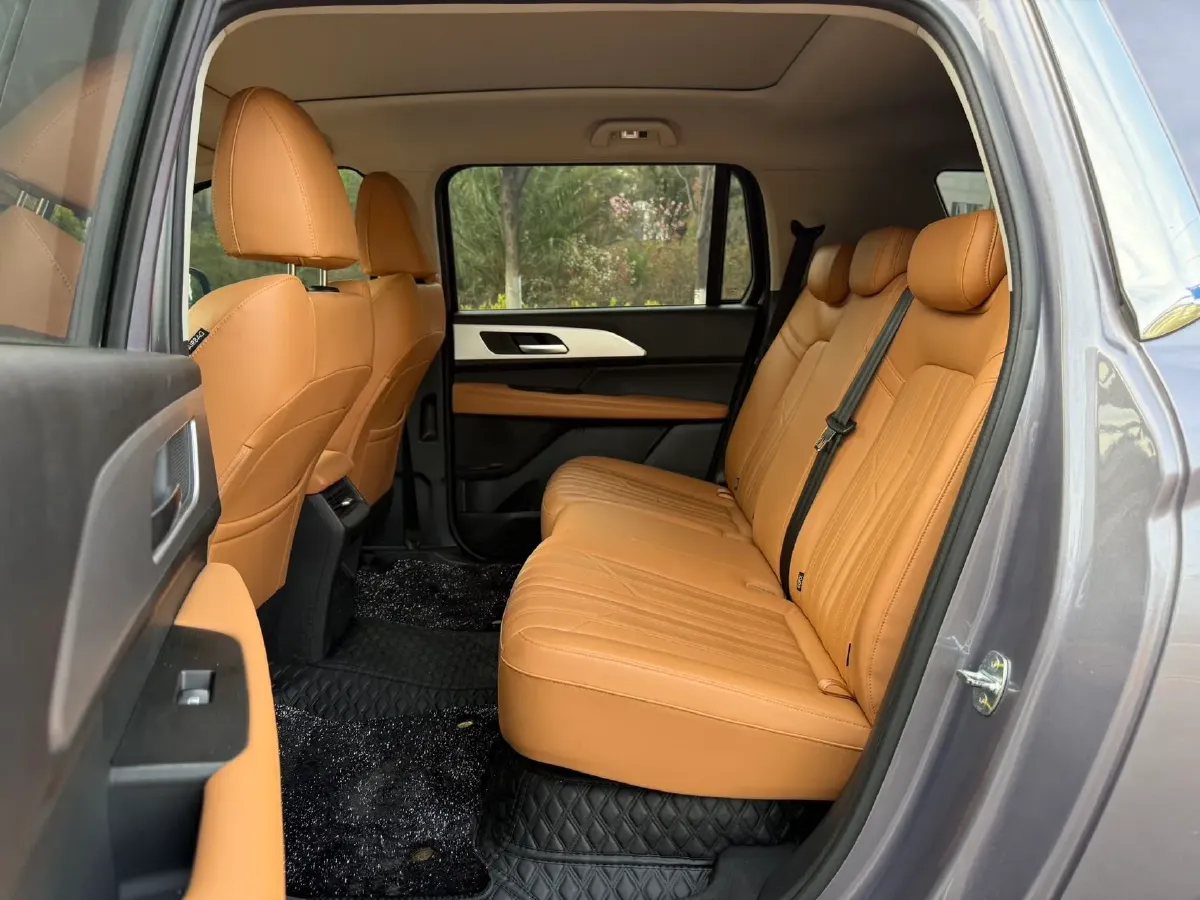 2023 Haval H5 2.0T 224HP L4 8AT,autocango,china used car exporter,china ev exporter,chinese used car exporter,chinese used ev exporter