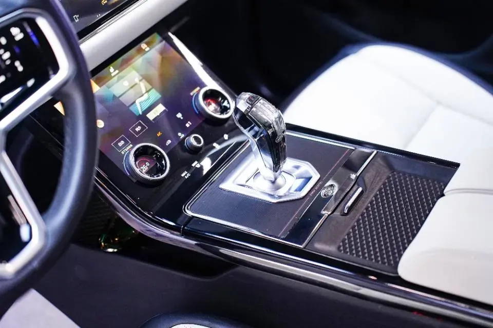 2021 Land Rover Range Rover Evoque 2.0T 249HP L4 9AT,autocango,china used car exporter,china ev exporter,chinese used car exporter,chinese used ev exporter