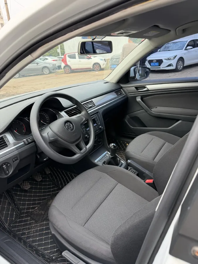 2018 Volkswagen Bora 1.5L 110HP L4 5MT,autocango,china used car exporter,china ev exporter,chinese used car exporter,chinese used ev exporter