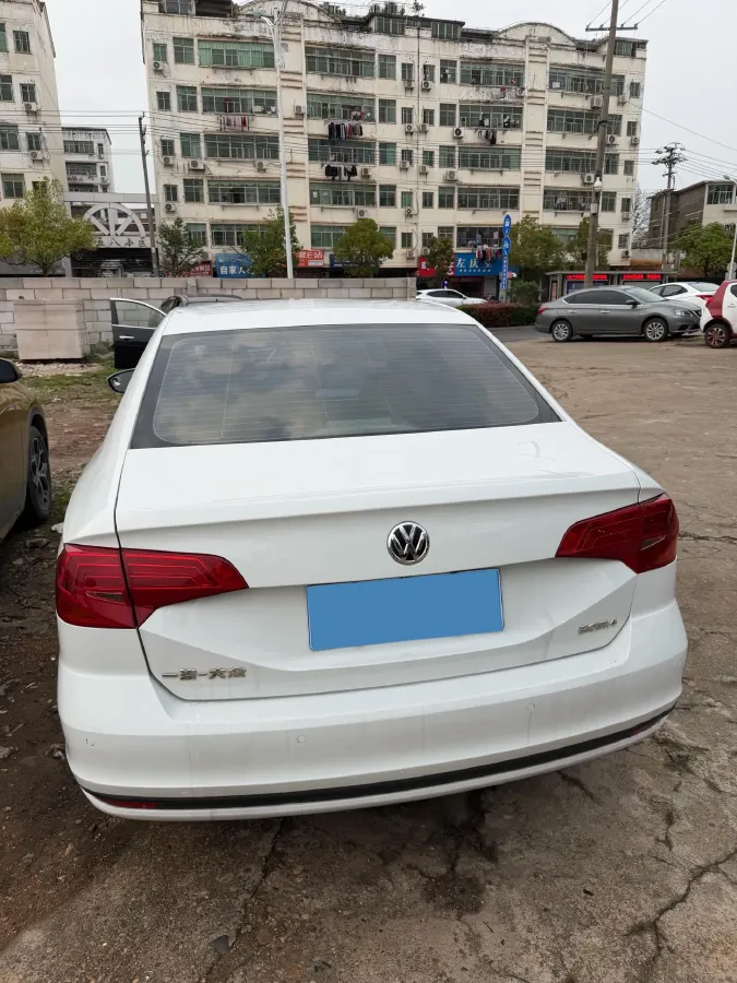 2018 Volkswagen Bora 1.5L 110HP L4 5MT,autocango,china used car exporter,china ev exporter,chinese used car exporter,chinese used ev exporter